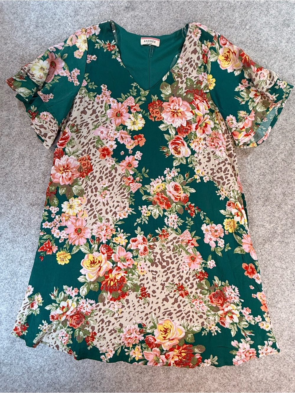 NWT Andrée by Unit Green Floral Animal Print Ruffle Sleeve Dress S